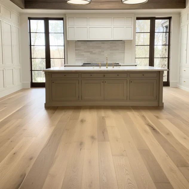 Solid Oak Hardwood in Kitchen