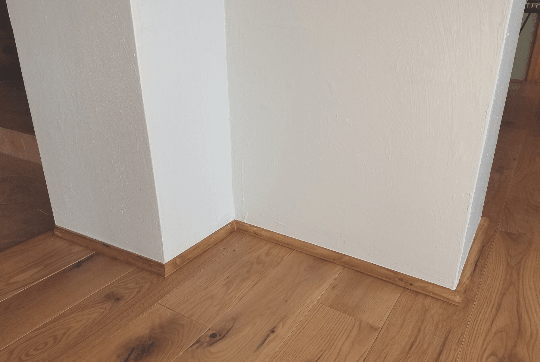 Natural Oak / 5" / White Oak / Solid Hardwood - Easiklip Floors