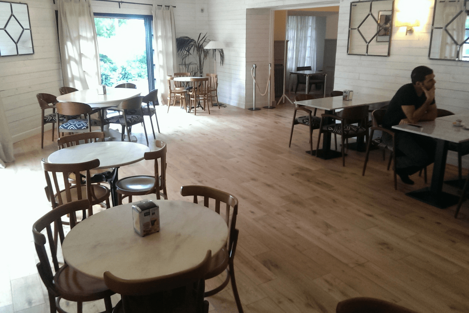 Easiklip oak hardwood flooring - natural color