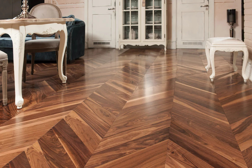 Chevron hardwood flooring pattern