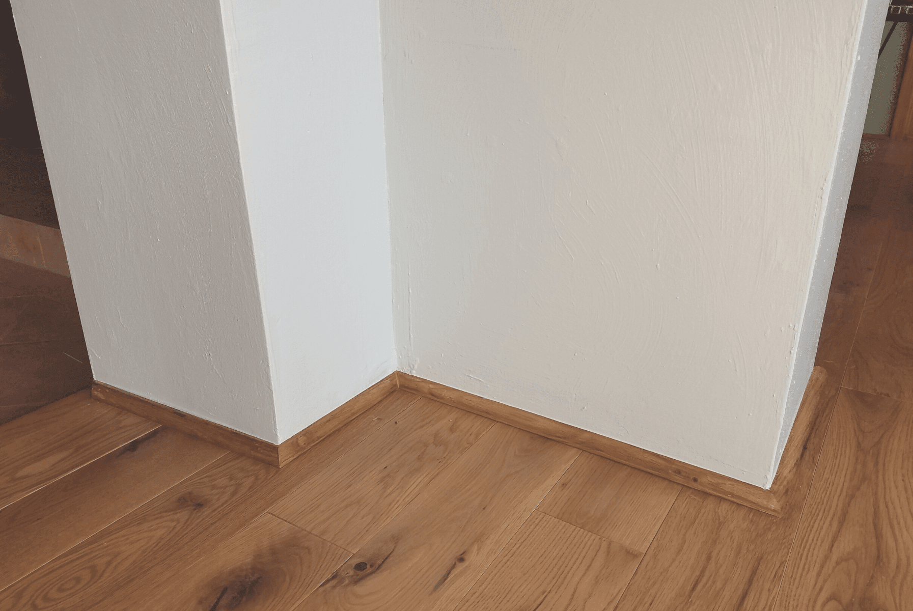 Natural Oak  / 5" / White Oak / Solid Hardwood - Easiklip Floors — natural light view